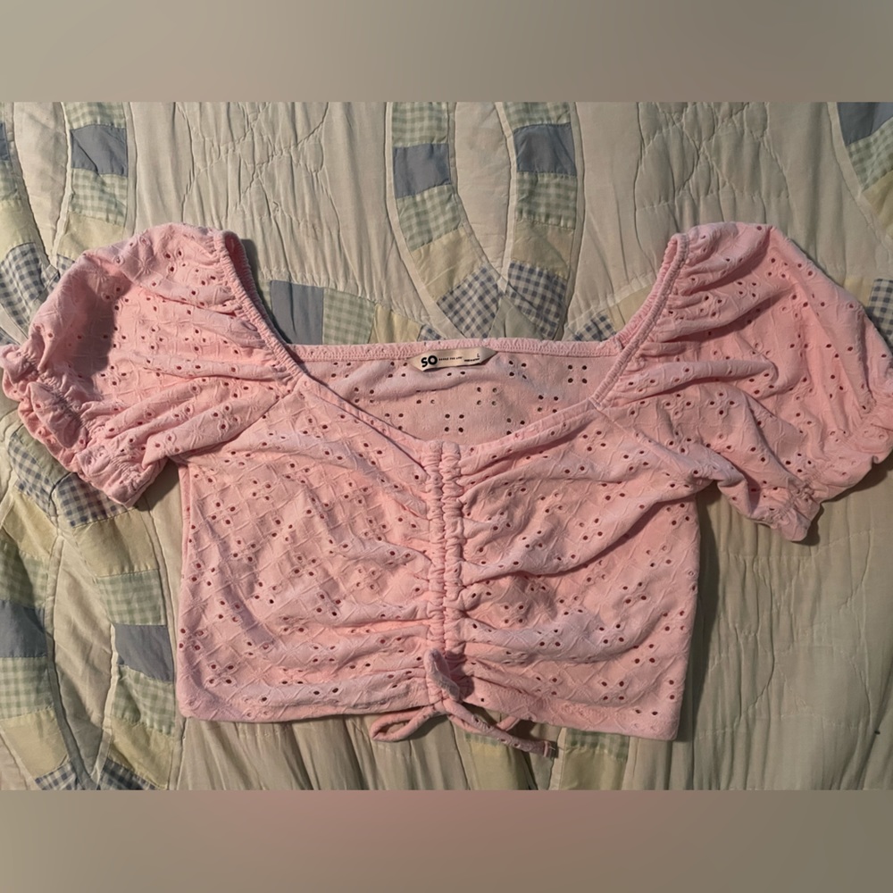 SO cropped pink top size large to look like a Barbie